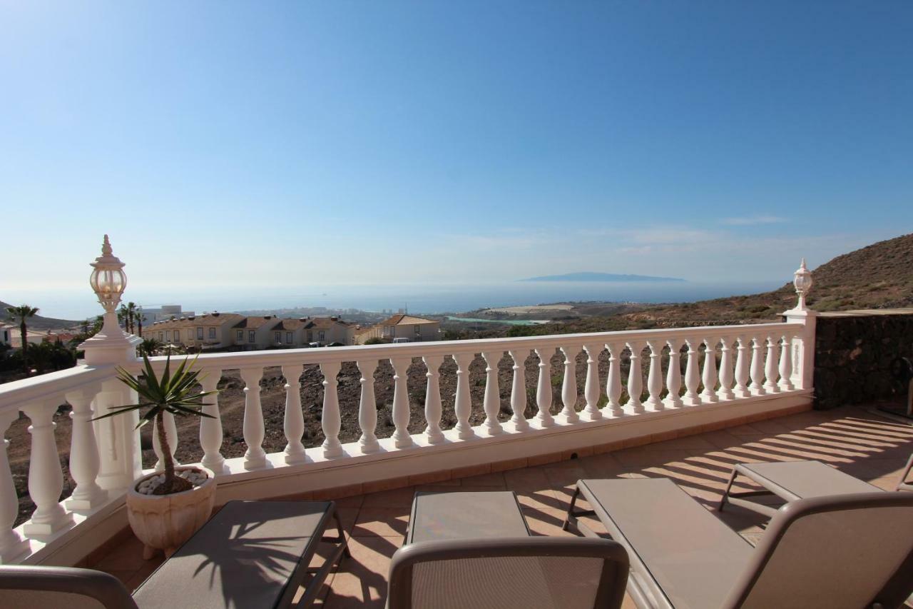 Vivatenerife - Villa With Pool, Jacuzzi And Sea View Chayofa Luaran gambar