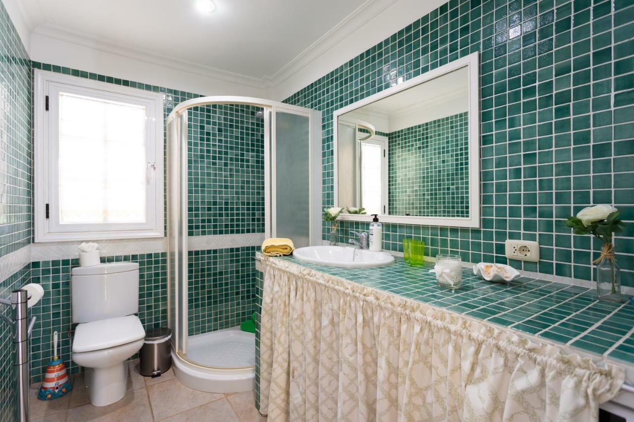 Vivatenerife - Villa With Pool, Jacuzzi And Sea View Chayofa Luaran gambar